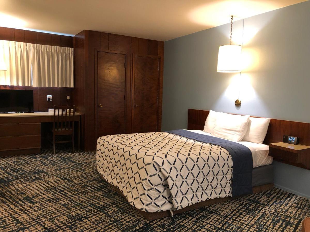 Curly Redwood Lodge Crescent City Dış mekan fotoğraf
